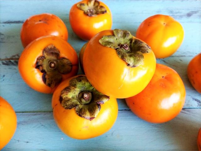 Fuyu Persimmons - Eating and Recipes