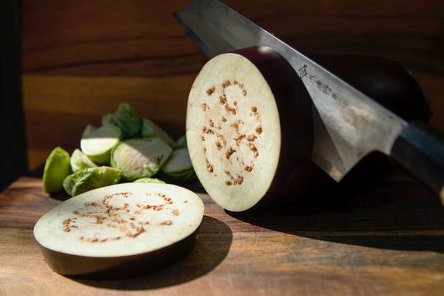 Eggplant Slices - What Makes Eggplants Bitter